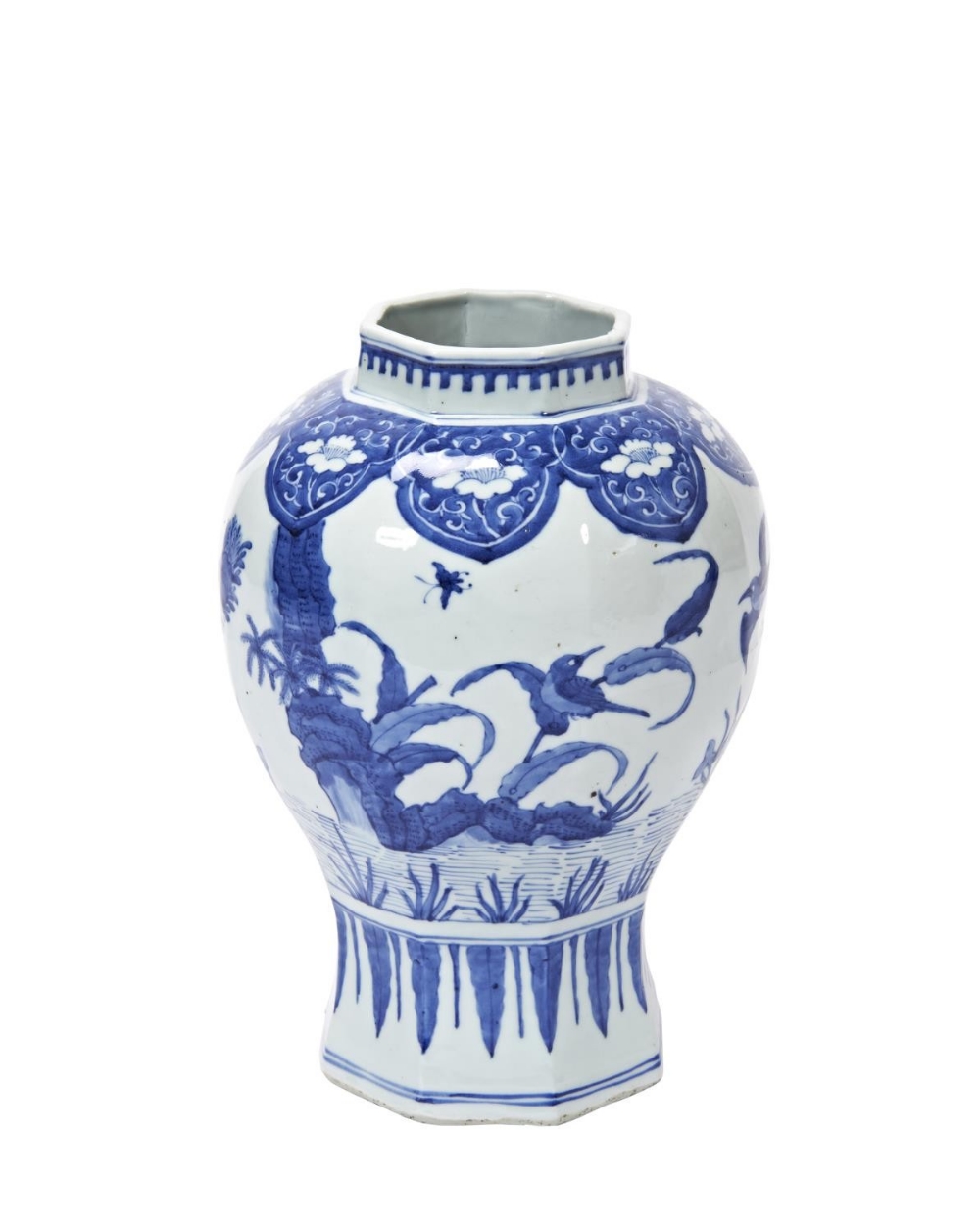BLUE AND WHITE HEXAGONAL BALUSTER VASE  TRANSITIONAL PERIOD OR LATER the sides painted in tones of u