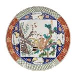JAPANESE IMARI CHARGER LATE EDO / MEIJI PERIOD centrally painted with a bird of prey 40cm diam