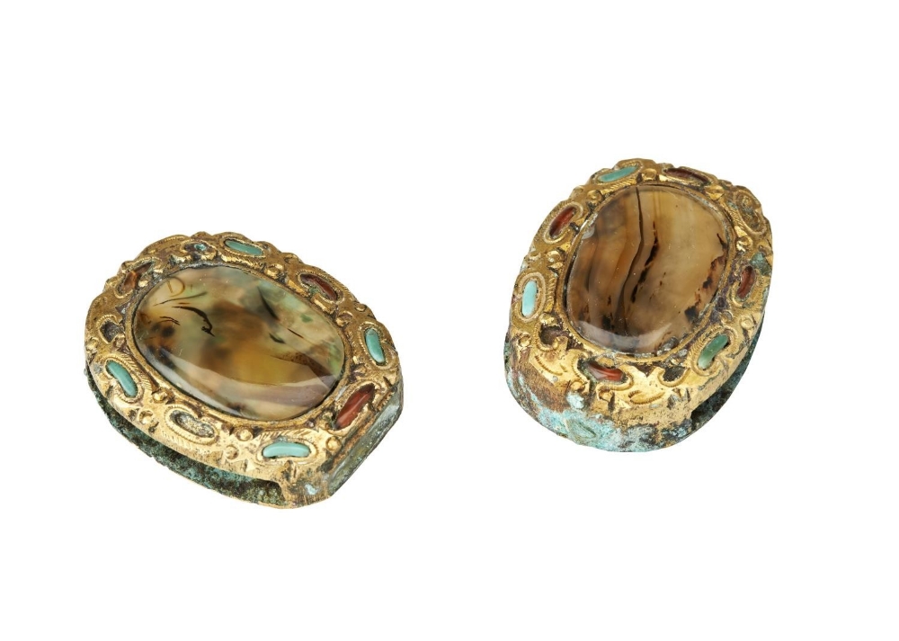 PAIR OF GILT BRONZE, ENAMEL AND AGATE BELT BUCKLES, MING DYNASTY WARRING STATES the oval ornaments e