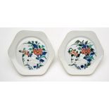 PAIR OF KAKIEMON HEXAGONAL DISHES EDO PERIOD, CIRCA 1700 decorated and moulded in relief with