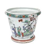 LARGE FAMILLE VERTE JARDINIER QING DYNASTY, 19TH CENTURY the tapered sides painted with scholars