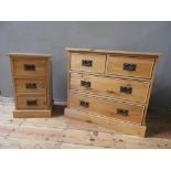 CONTEMPORARY HARDWOOD CHEST OF 4 DRAWERS (76cm wide, 40cm deep, 69cm high) & MATCHING 3-DRAWER