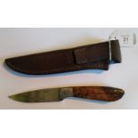 A GEOFF HAGUE FIXED BLADE KNIFE the plain blade with wooden handle, the guard, finely engraved