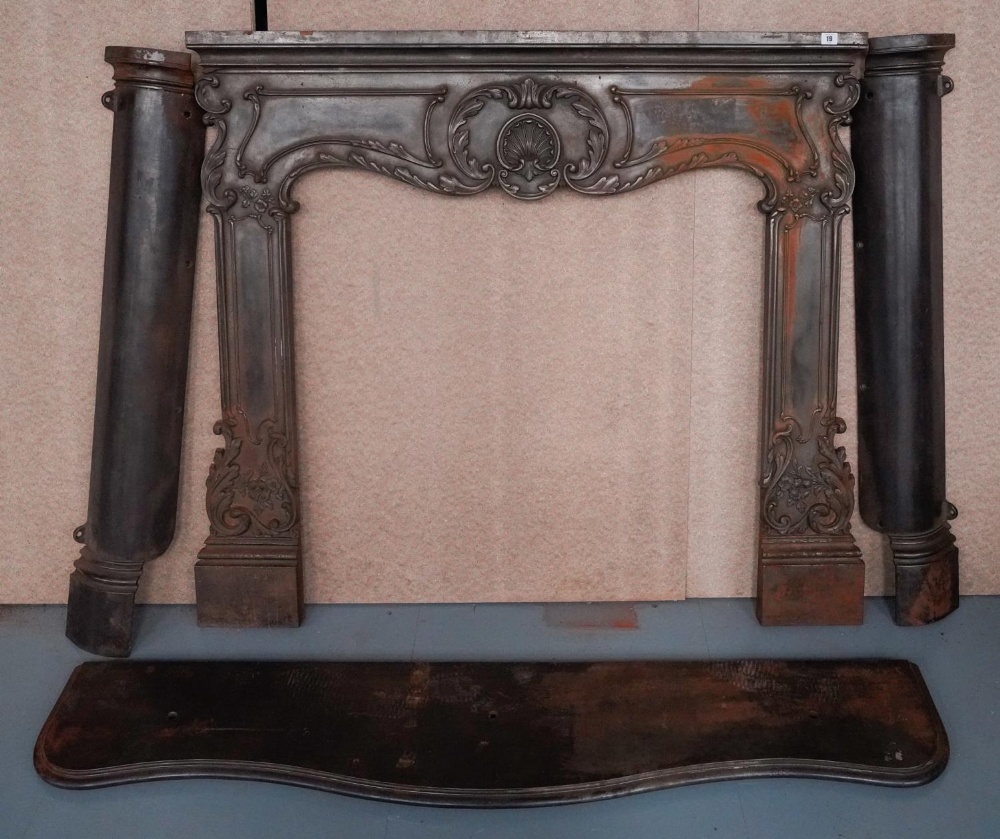 A CAST IRON FRENCH FIRE SURROUND IN 19TH CENTURY STYLE, in four parts with curved side supports. 124 - Image 2 of 2