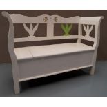 A PAINTED MODERN SCANDINAVIAN STYLE PINE BENCH WITH LIFT UP BOX SEAT. 84 X 120 x 41 cms