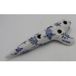 UNUSUAL ANTIQUE MEISSEN ONION PATTERN OCARINA WHISTLE, 16cm long