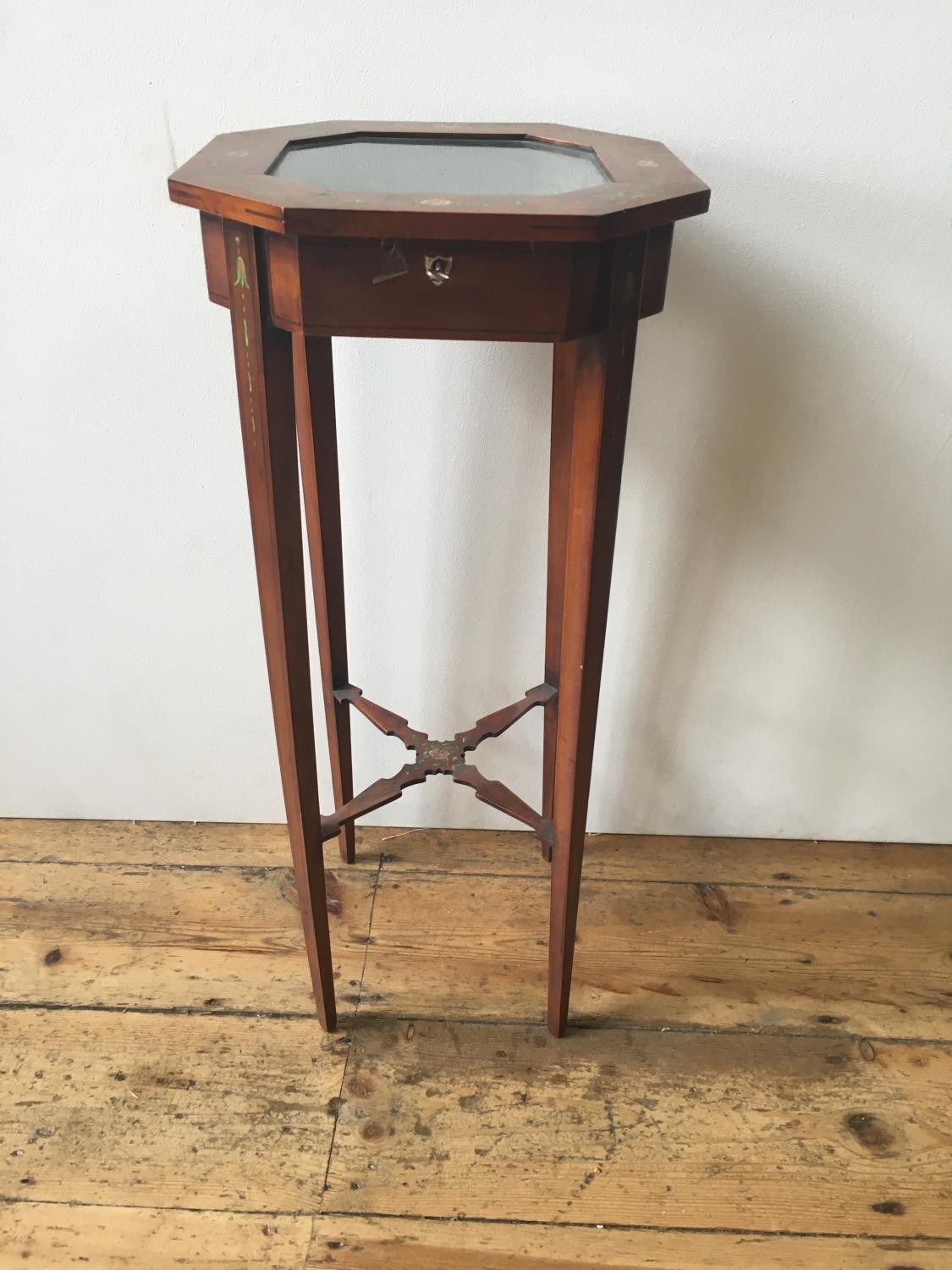 EDWARDIAN PAINTED SATINWOOD BIJOUTERIE TABLE CIRCA 1910 raised on slender square tapered legs 30cm