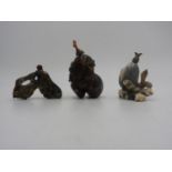 THREE CHINESE CARVED AGATE SNUFF BOTTLES 20TH CENTURY largest, 10cm high, smallest, 6.5cm high