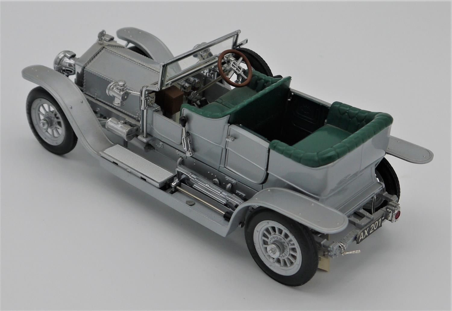 1907 ROLLS ROYCE SILVER GHOST TOURER BY FRANKLIN MINT 1:24 scale model of the best touring car of - Image 2 of 2