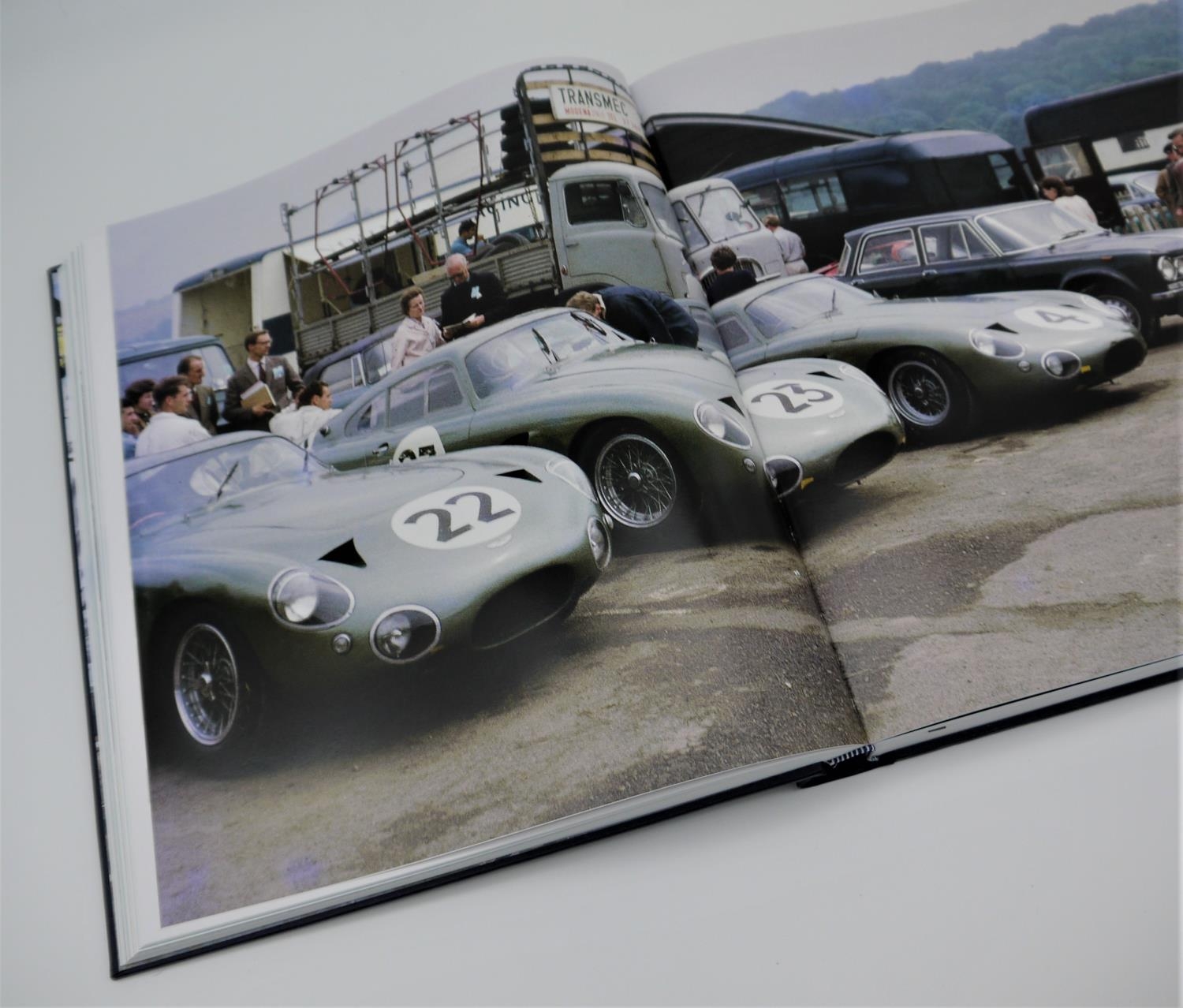 STEPHEN ARCHER/RICHARD CANDEE: ASTON MARTIN DB4 GT 243/300 the finest tribute to one of the very - Image 3 of 5