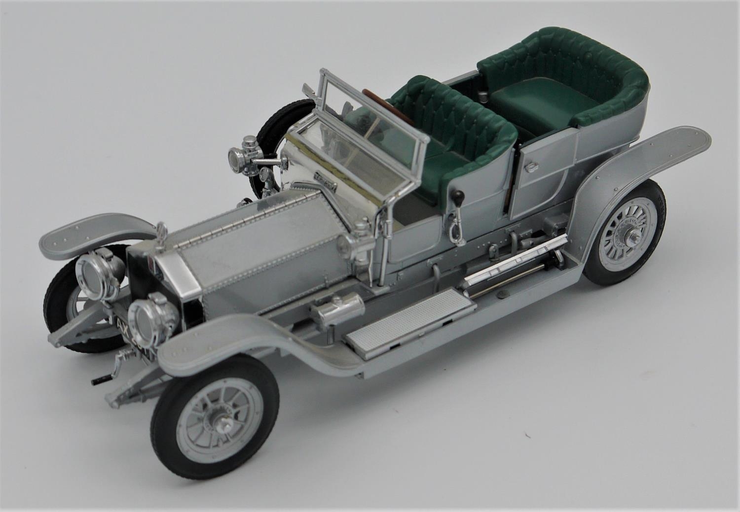 1907 ROLLS ROYCE SILVER GHOST TOURER BY FRANKLIN MINT 1:24 scale model of the best touring car of