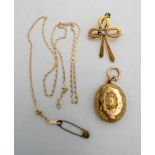 A 9CT GOLD BOW BROOCH AND A GOLD LOCKET ON CHAIN, total weight 15g