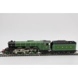 A LNER NO.61 'PRETTY POLLY' A3 CLASS GRESLEY LOCO WITH POWERED CORRIDOR TENDER, in 00 scale by