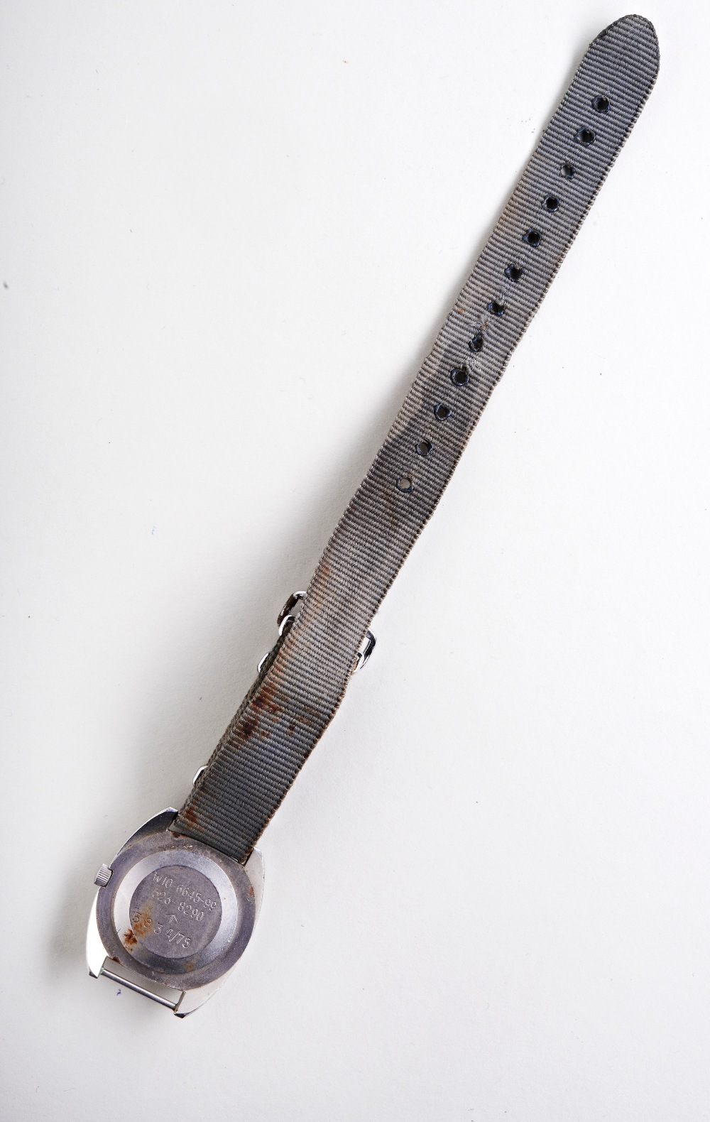 HAMILTON MILITARY MANUAL WIND WATCH, 1970s, tritium dial with arrow mark, Case back with arrow - Image 3 of 3