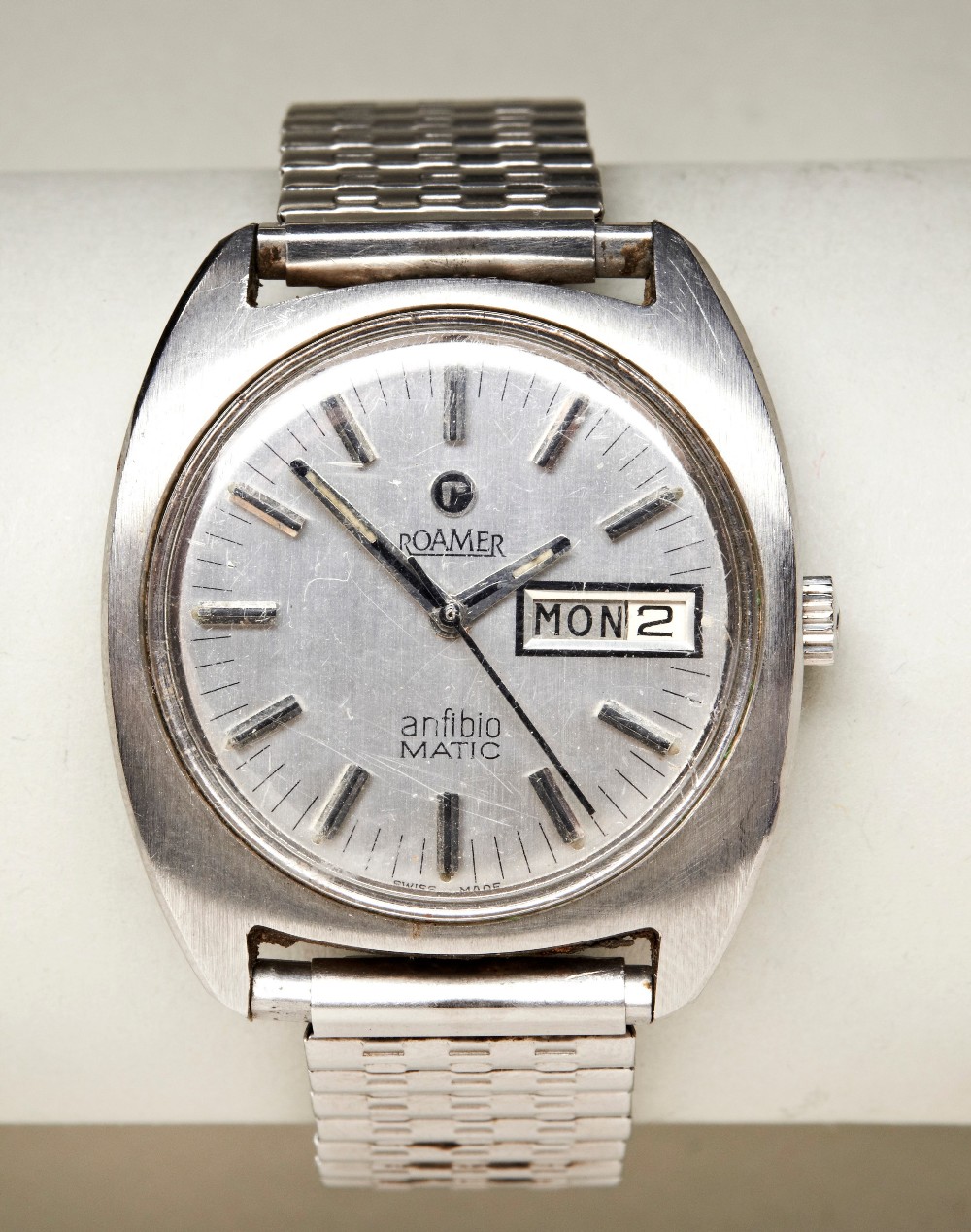 ROAMER ANFIBIO MATIC (AUTOMATIC) STEEL WRISTWATCH, c1970s, with day/date function and baton numerals