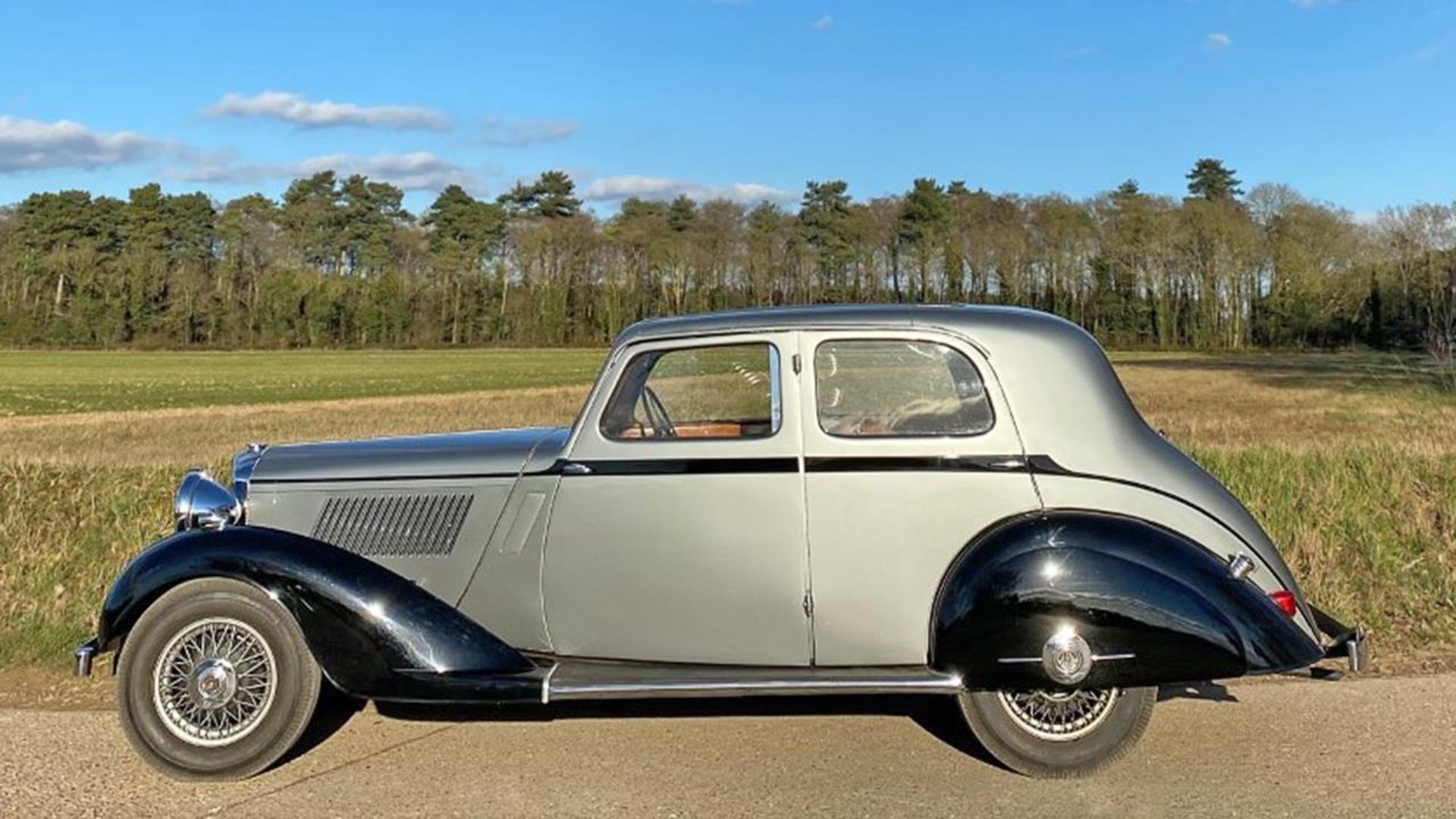 1936 ALVIS SILVER CREST 20/92 FOUR LIGHT SALOON  Registration Number: NXS 793 Chassis Number: - Image 2 of 34