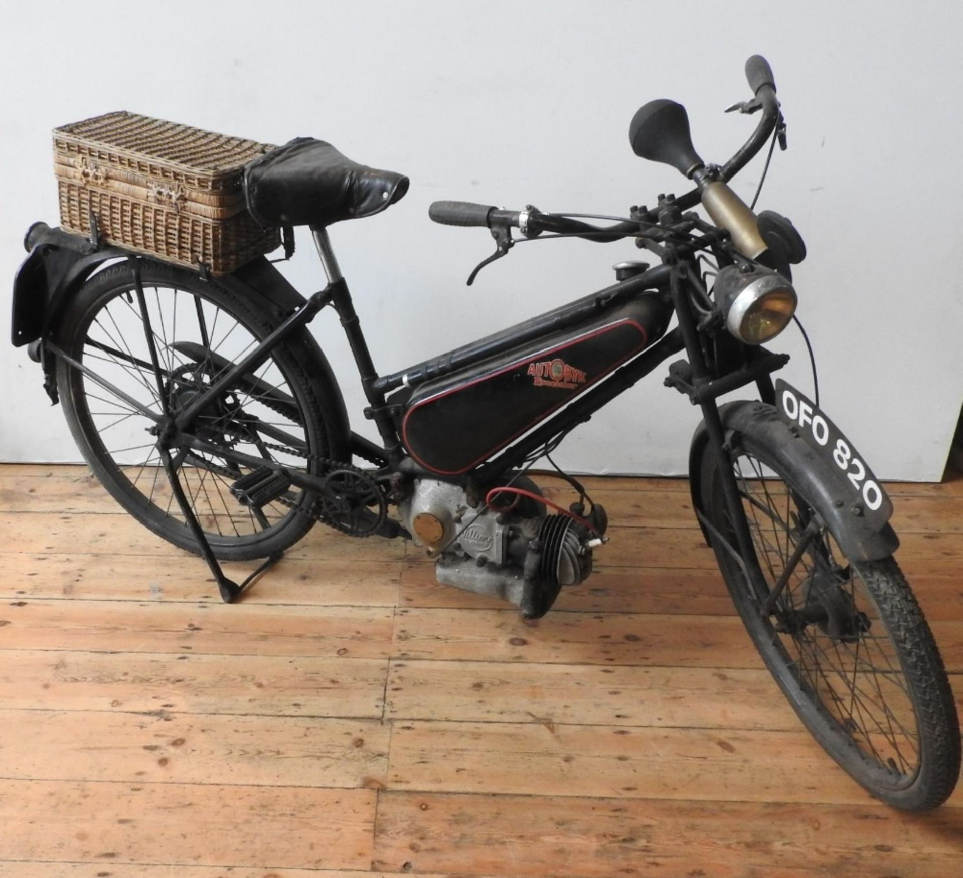 1948 EXCELSIOR AUTOBYK Registration number: OFO 820 Frame Number: S.A.7880 Recorded Mileage: n/a