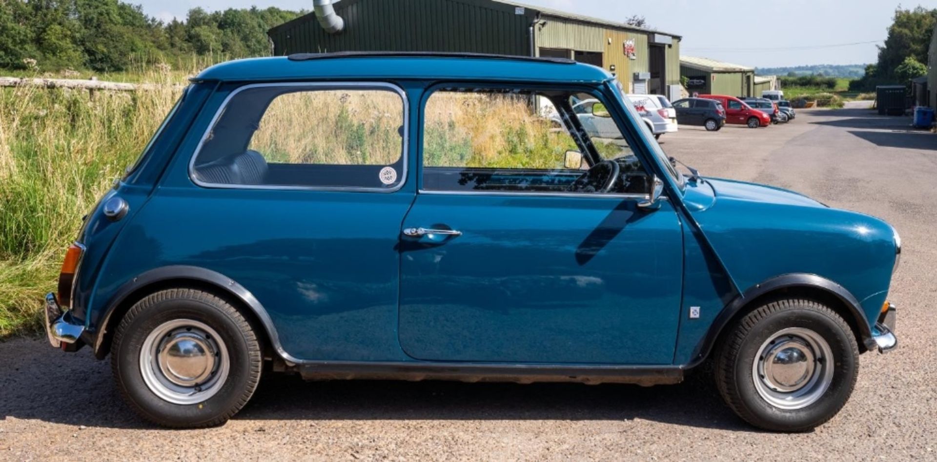 1971 MINI COOPER 'S' MARK III Registration Number: BHH 301J Chassis Number: XAD1412858A Recorded - Image 5 of 27