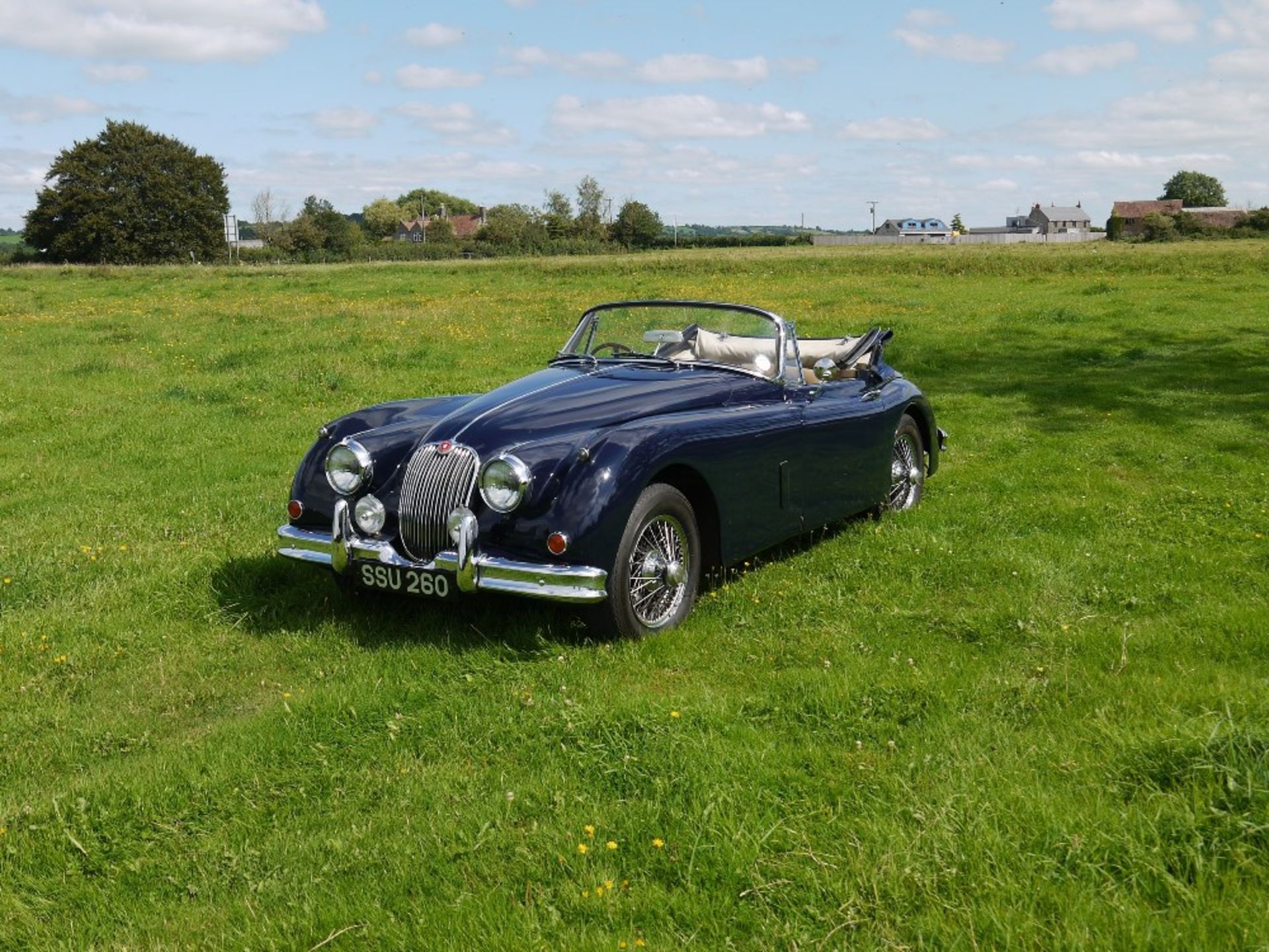 1958 JAGUAR XK150 DROPHEAD COUPE Registration Number: SSU 260 Chassis Number: S837226 Recorded - Image 3 of 26