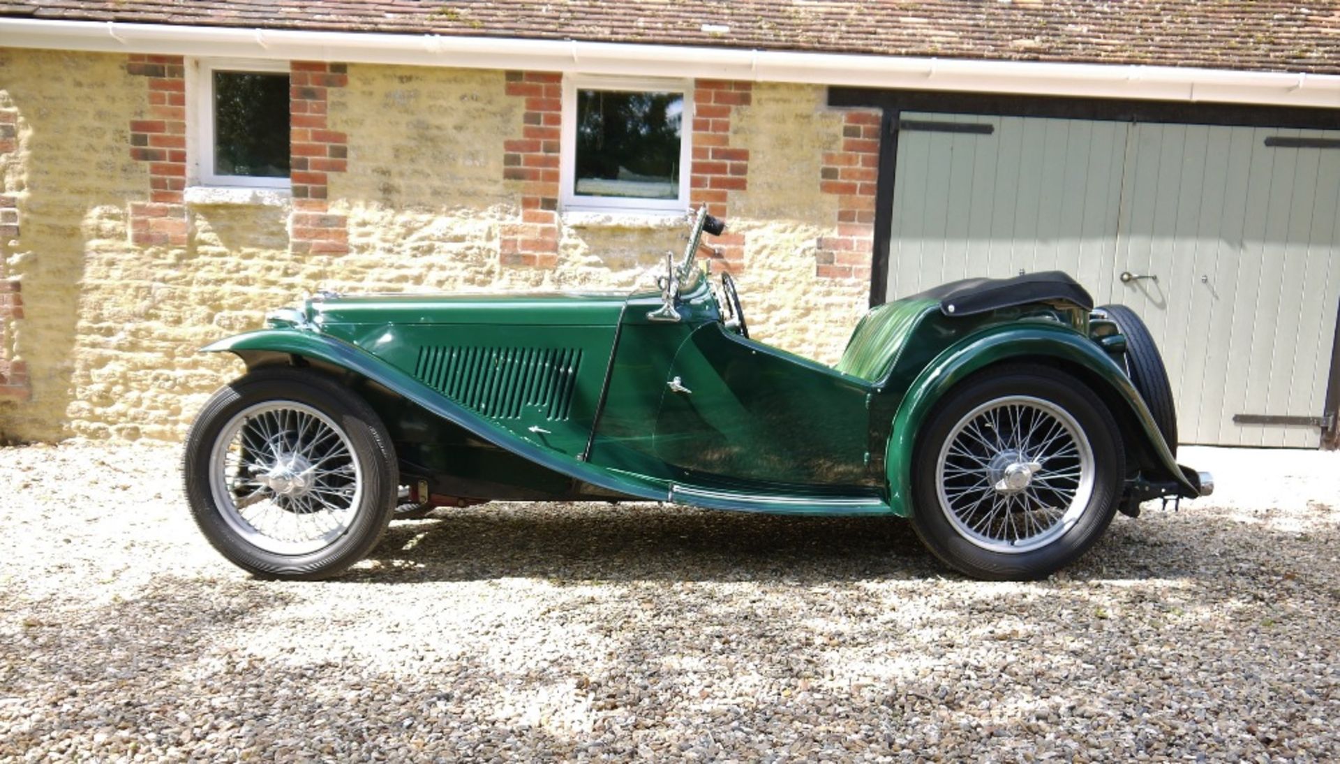 1949 MG TC 'MIDGET' Registration Number: XVV 276 Chassis number: TC 7712 Recorded Mileage: 40,700 - Image 4 of 21
