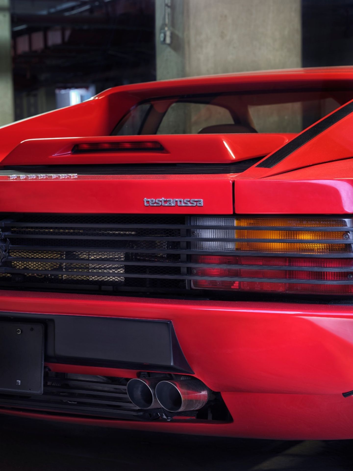 1991 FERRARI TESTAROSSA Registration Number: UK Taxes Paid     Chassis Number: ZFFSM17A6M0088562 - Image 9 of 24