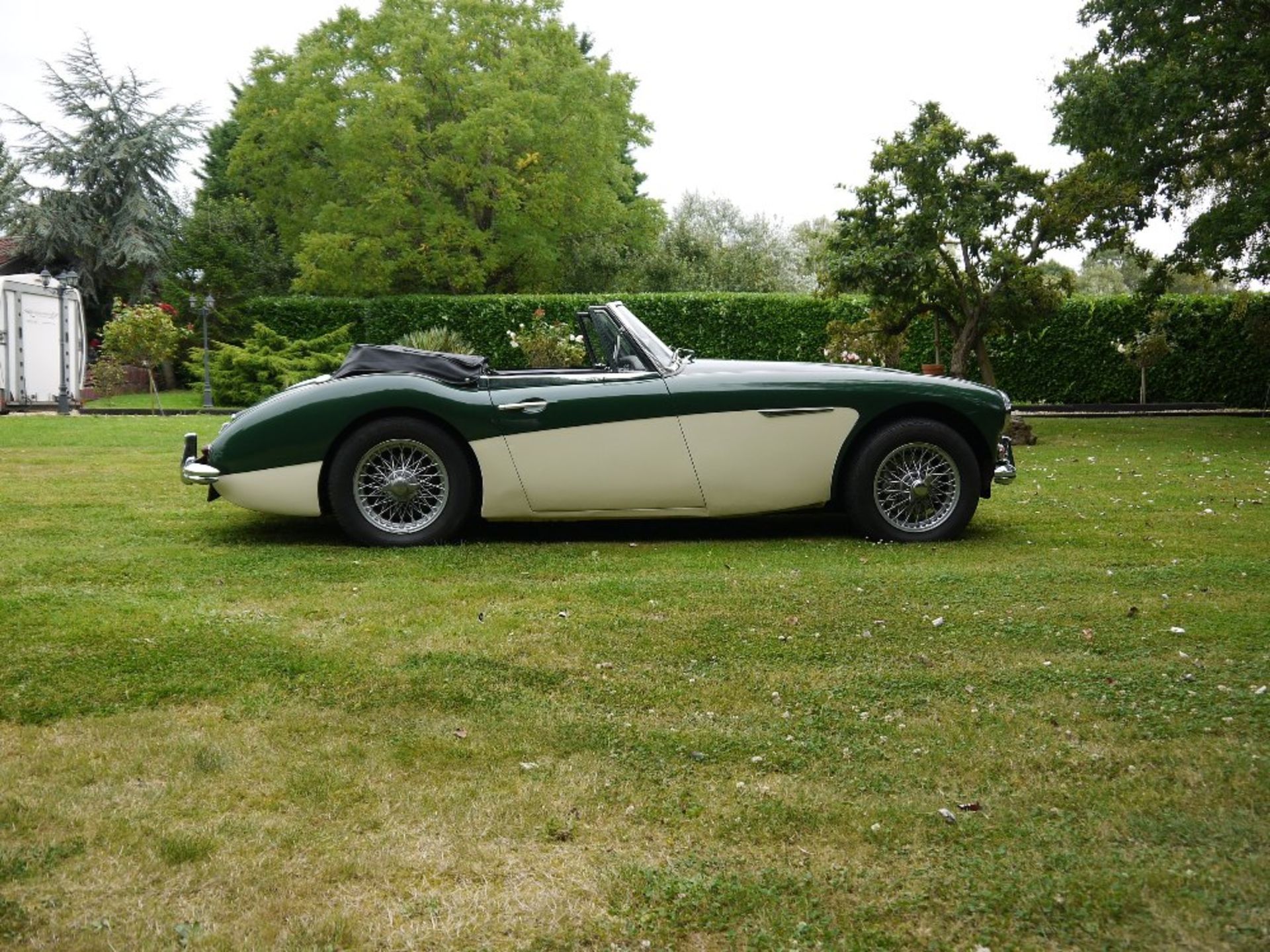 1963 AUSTIN-HEALEY 3000 MARK II Registration Number: MJF 346 Chassis Number: H-BJ7-24376 Recorded - Image 9 of 22