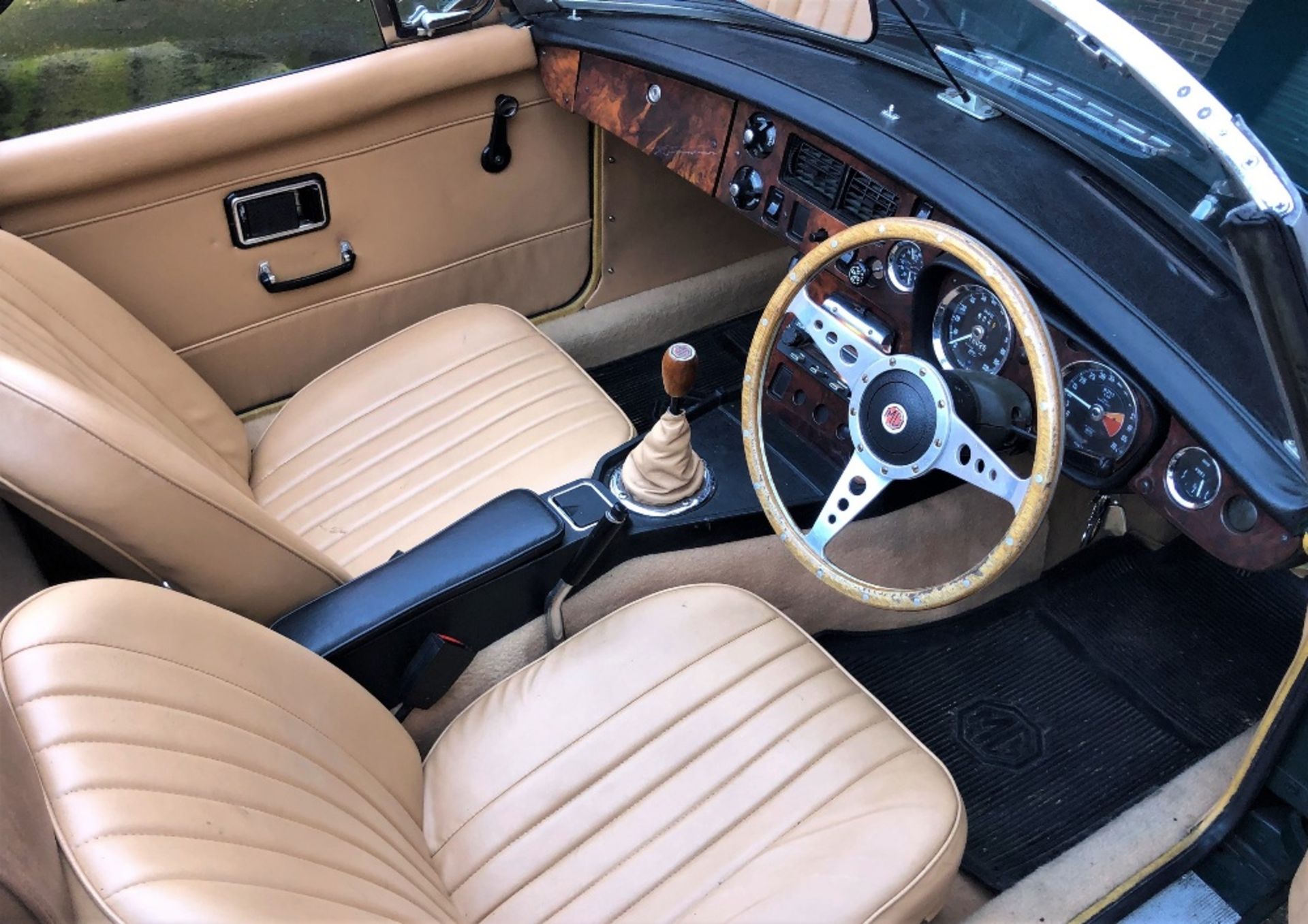 1973 MGB ROADSTER Registration: Guernsey registered (with taxes paid into the UK) Chassis Number: - Image 14 of 17