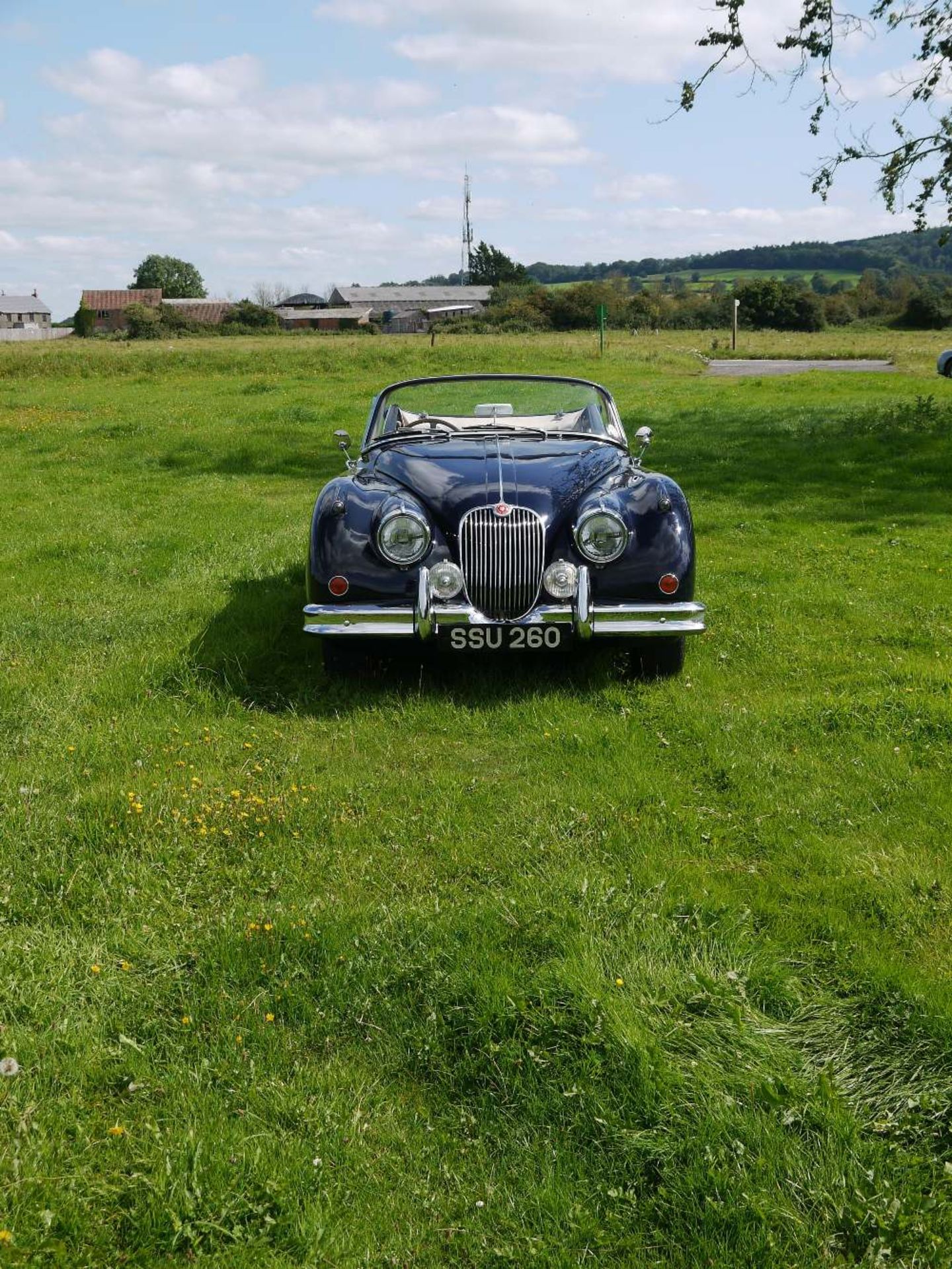 1958 JAGUAR XK150 DROPHEAD COUPE Registration Number: SSU 260 Chassis Number: S837226 Recorded - Image 2 of 26