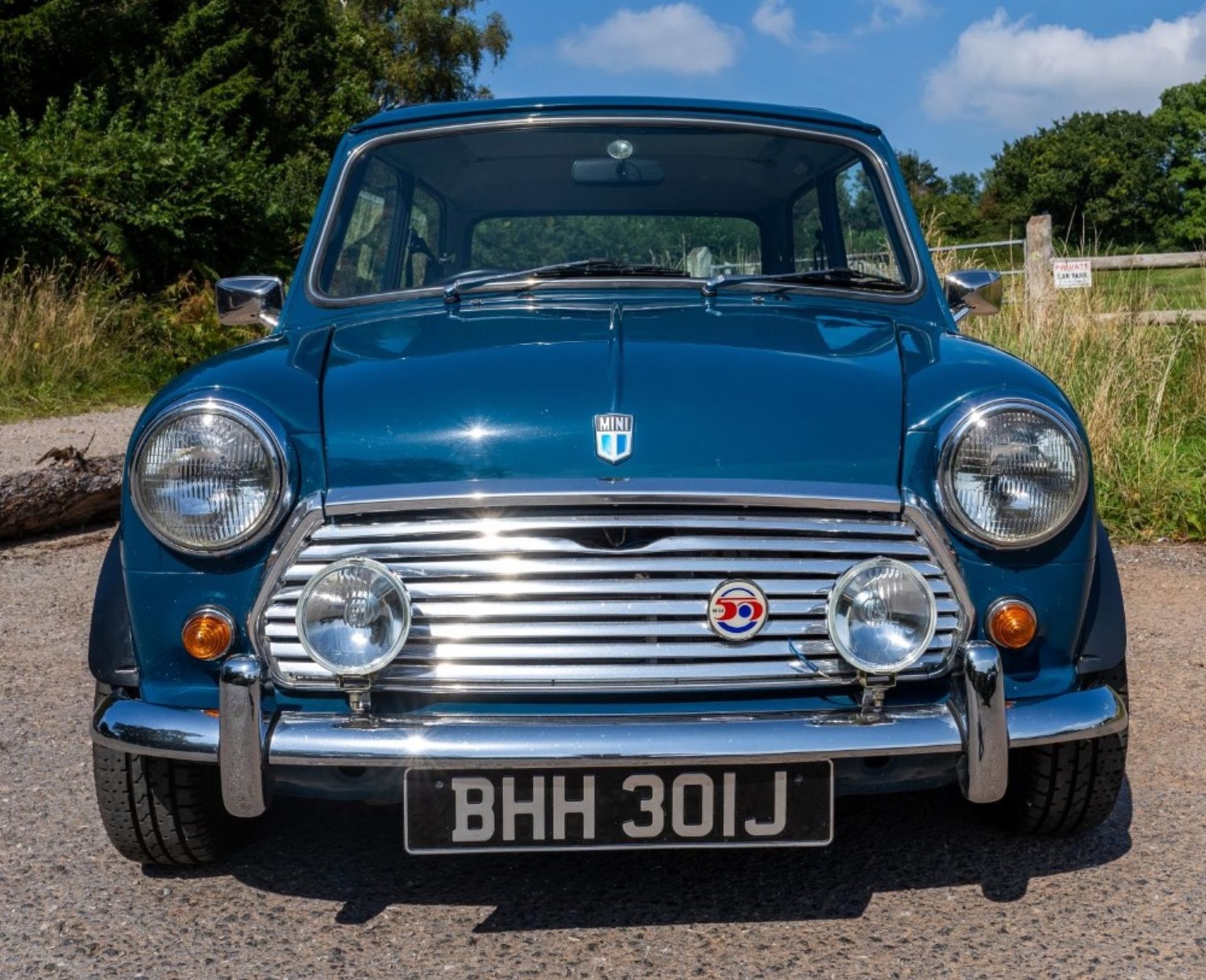 1971 MINI COOPER 'S' MARK III Registration Number: BHH 301J Chassis Number: XAD1412858A Recorded - Image 2 of 27