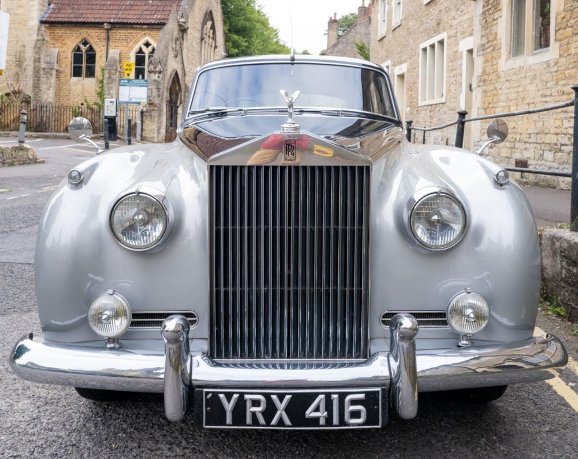 1957 ROLLS-ROYCE SILVER CLOUD Registration Number: YRX 416 Chassis Number: SED429 Recorded - Image 3 of 24