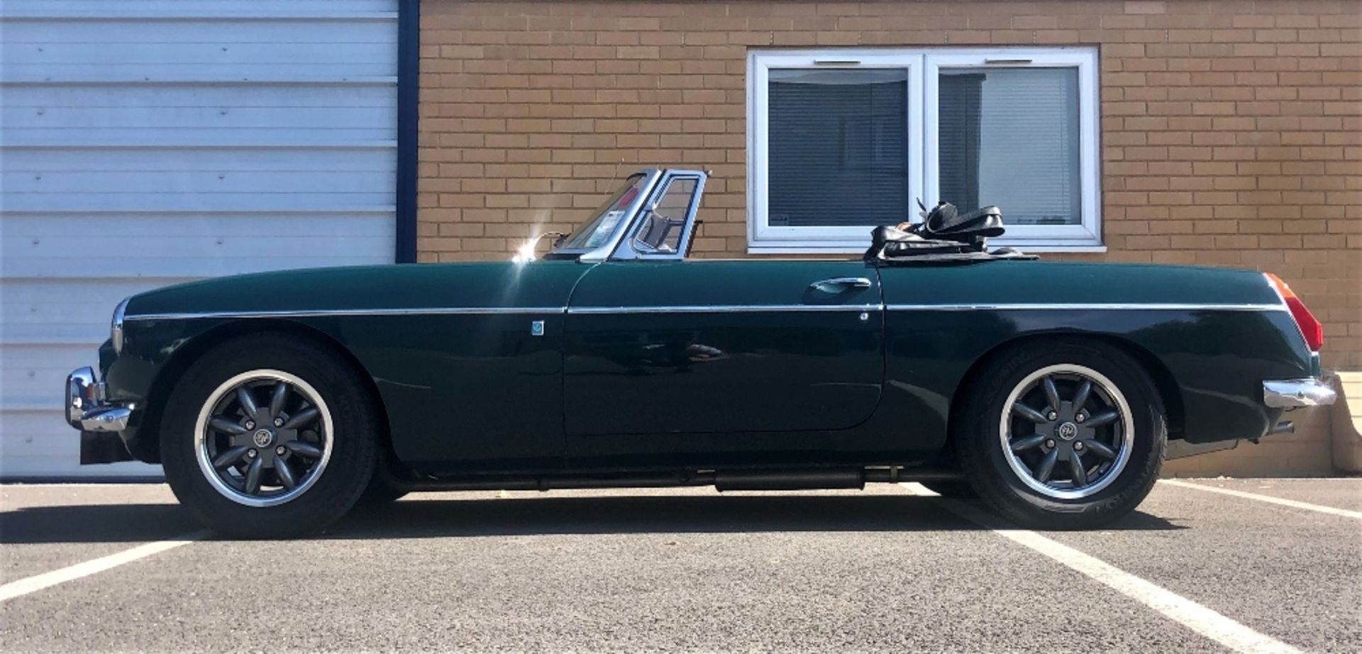 1973 MGB ROADSTER Registration: Guernsey registered (with taxes paid into the UK) Chassis Number: - Image 4 of 17