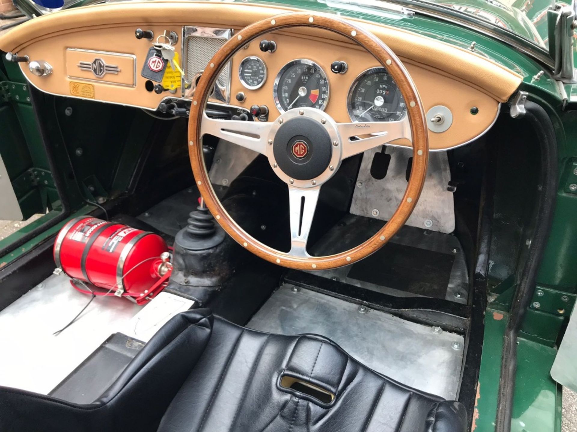 1958 MGA ROADSTER - CLASS WINNER OF LE MANS CLASSIC Registration Number: MSL 967 Chassis Number: - Image 7 of 9