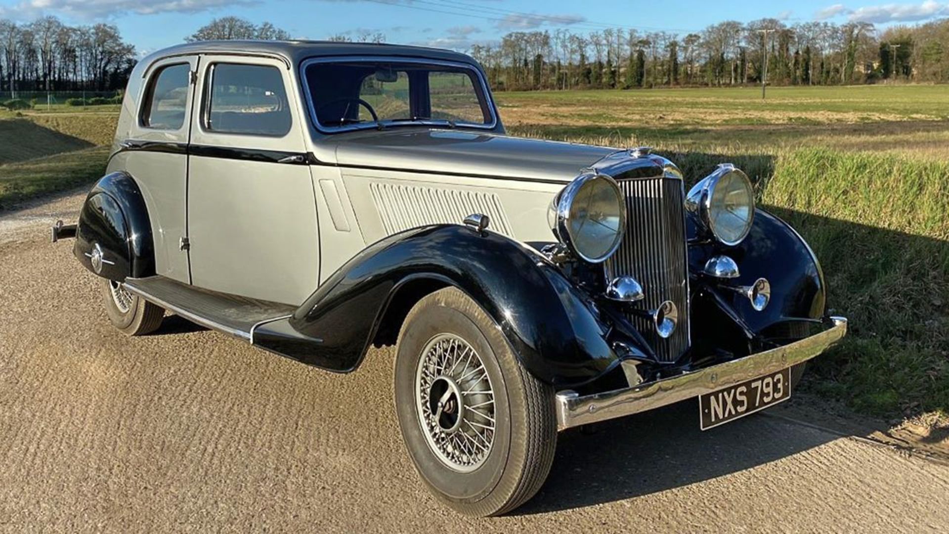 1936 ALVIS SILVER CREST 20/92 FOUR LIGHT SALOON  Registration Number: NXS 793 Chassis Number: