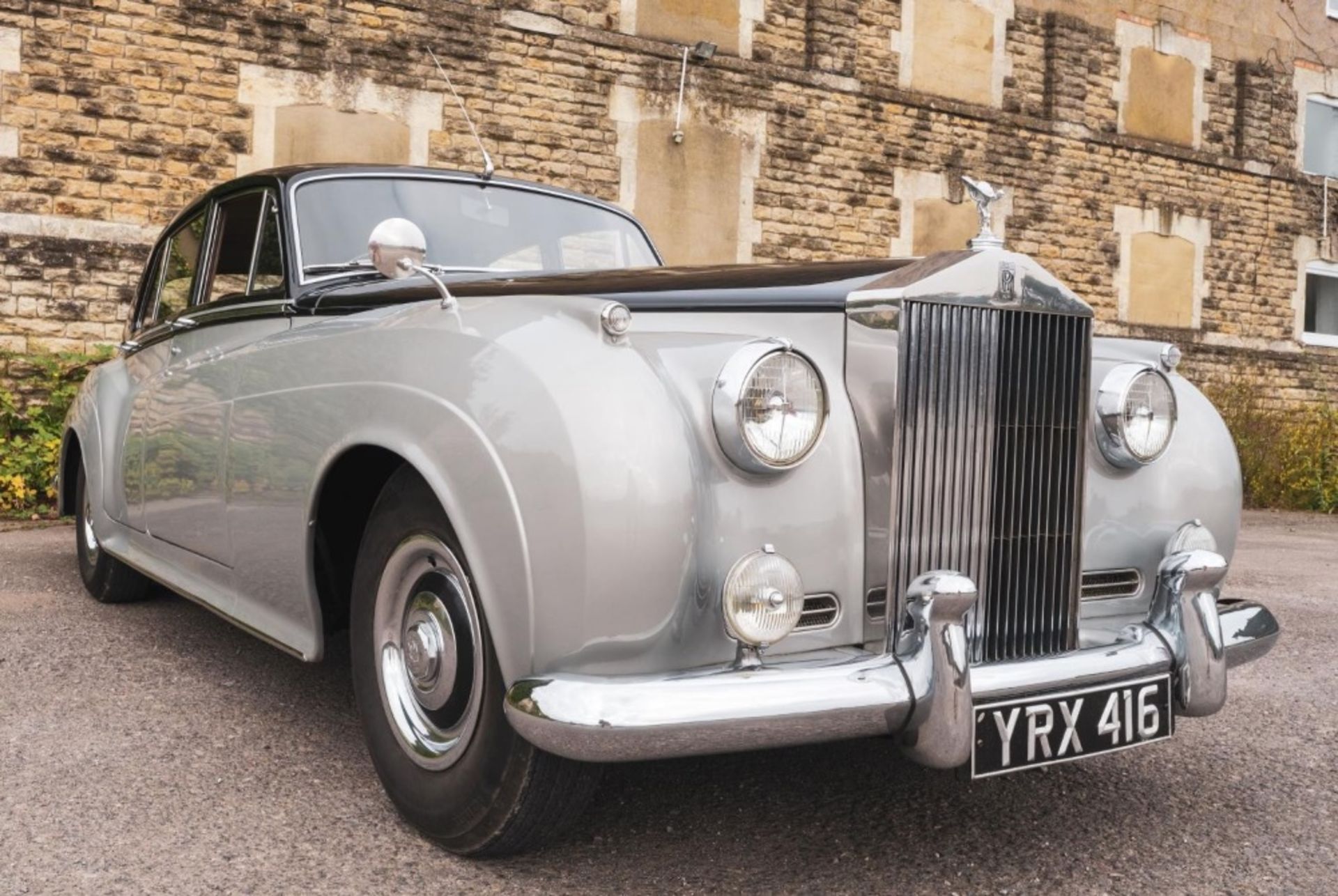 1957 ROLLS-ROYCE SILVER CLOUD Registration Number: YRX 416 Chassis Number: SED429 Recorded - Image 8 of 24