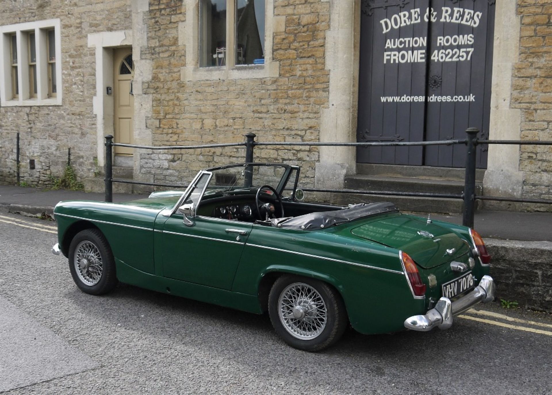 1968 MG MIDGET MARK III Registration Number: VHV 707G Chassis Number: G-AN4/67396-G Recorded - Image 3 of 21