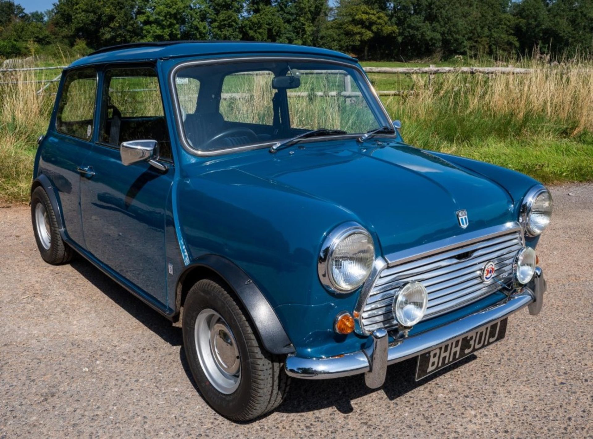 1971 MINI COOPER 'S' MARK III Registration Number: BHH 301J Chassis Number: XAD1412858A Recorded - Image 3 of 27