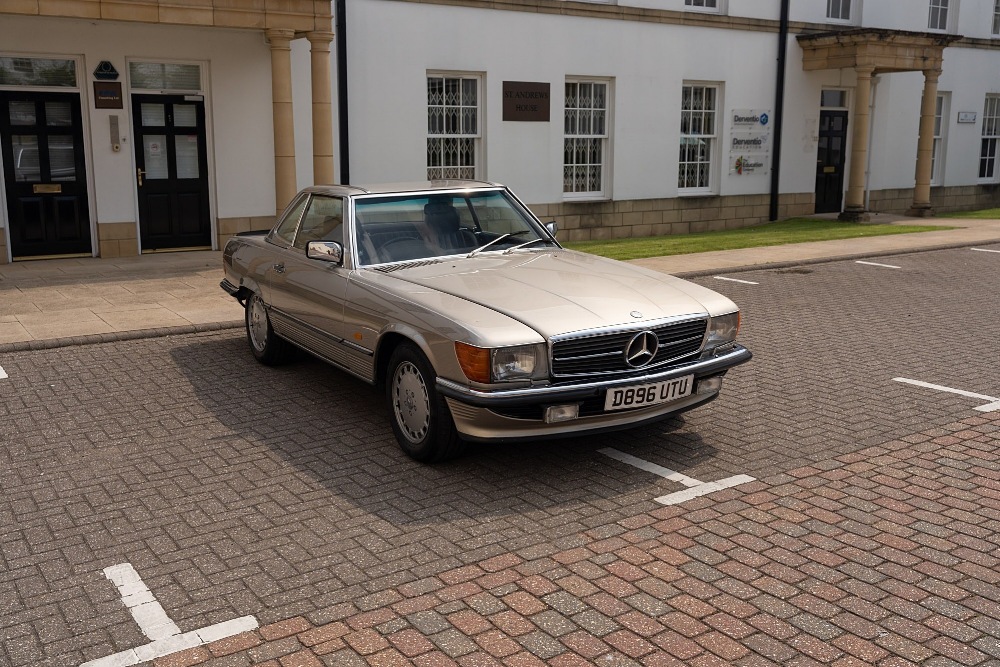 1986 MERCEDES-BENZ 500 SL Registration Number: D896 UTU Chassis Number: WDB1070462A050905 Recorded - Image 3 of 26