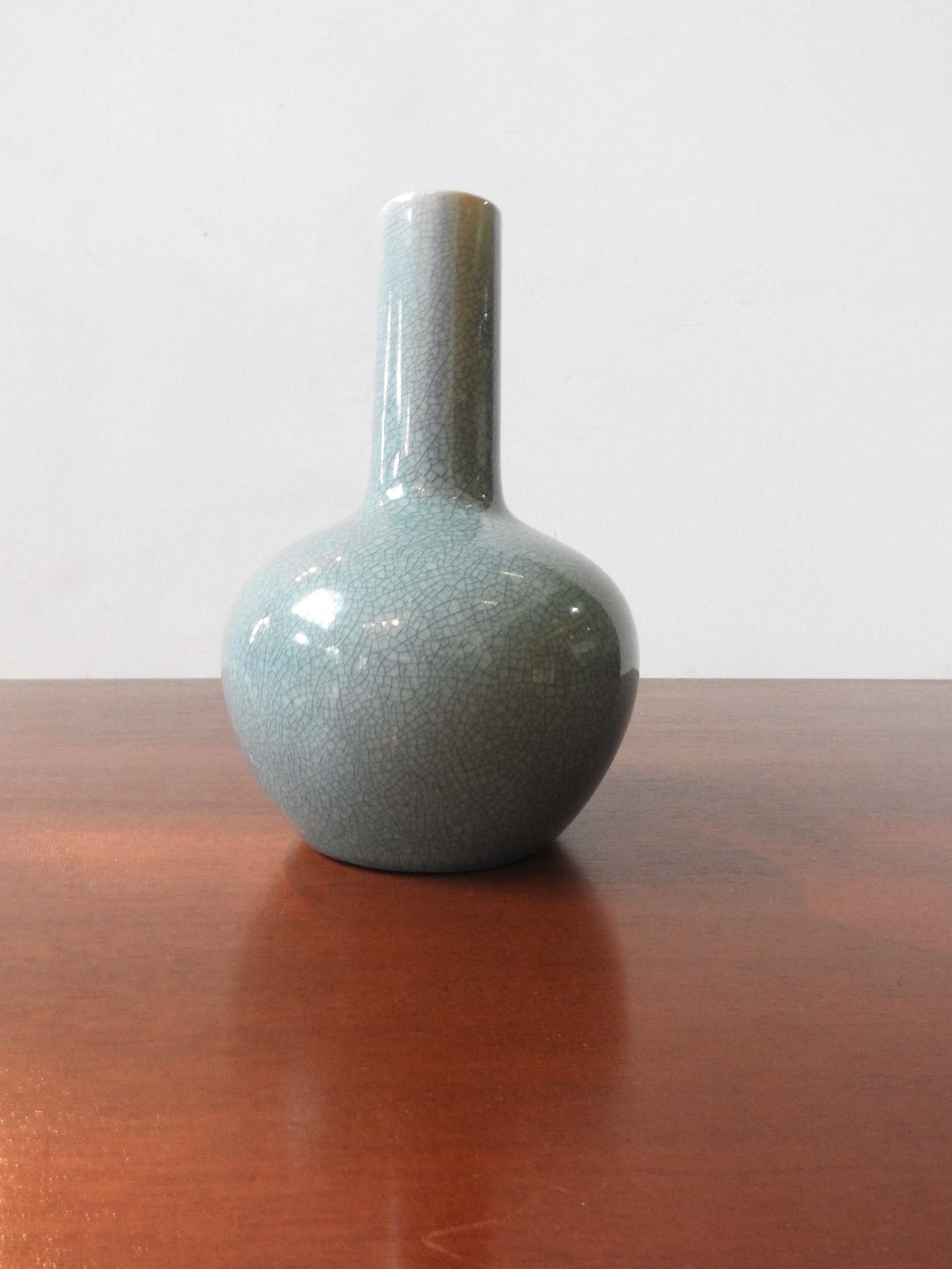 CRACKLE GLAZE VASE - Image 2 of 5