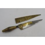 AN EARLY 19th CENTURY SPANISH 'RIPOL' DAGGER, with ornate foliate design throughout blade and
