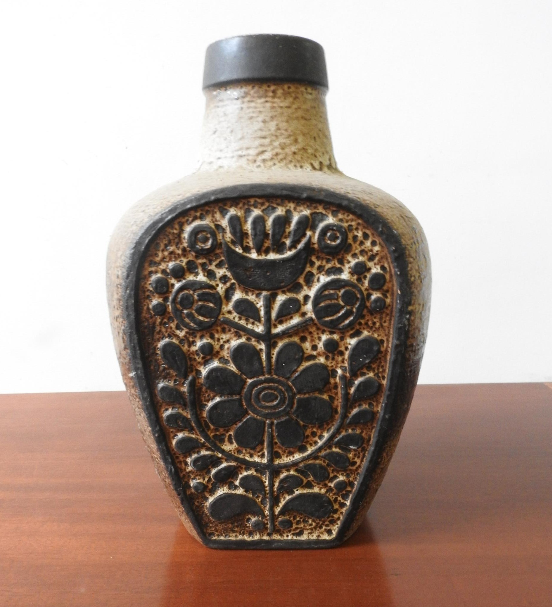 A LARGE WEST GERMAN ART POTTERY VASE, with a floral patterned panel both sides, embossed marks on - Image 2 of 3