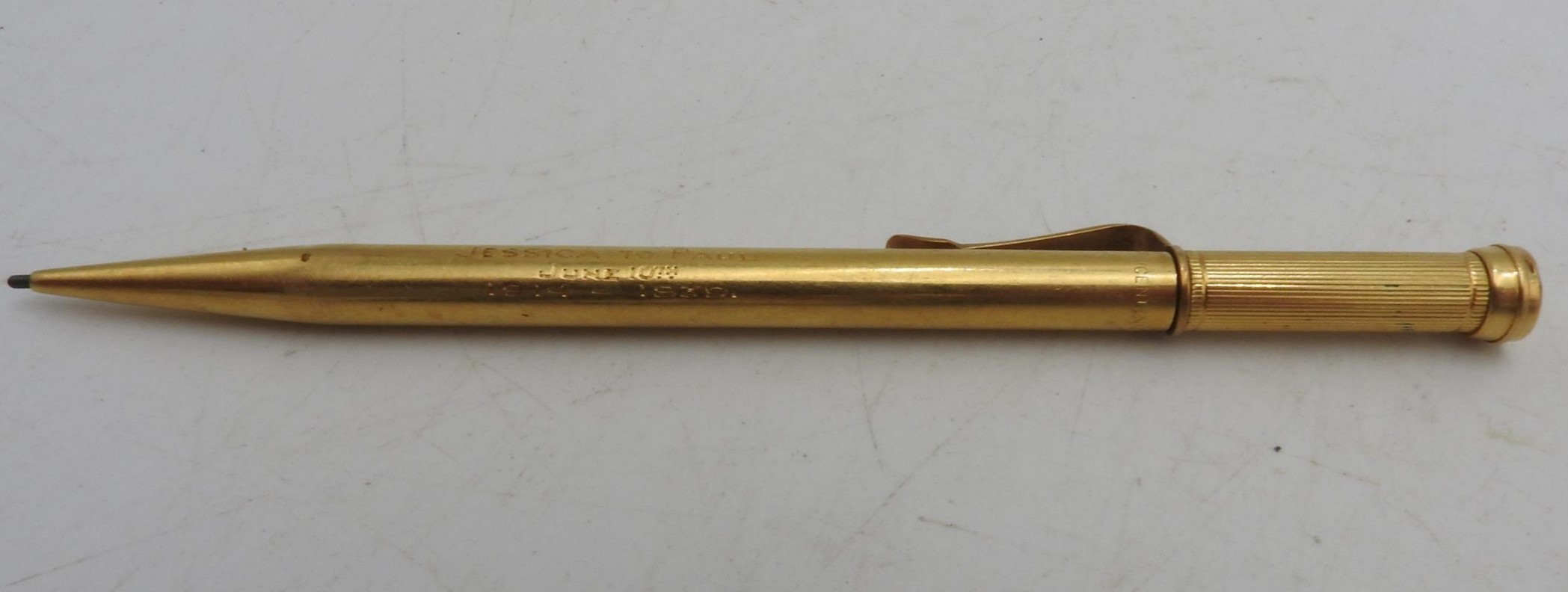 AN 18CT GOLD PROPELLING PENCIL WITH 9CT GOLD CLIP - Image 2 of 3