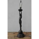 A LARGE ART DECO STYLE FIGURINE TABLE LAMP, on a graduated octagonal plinth, 72 cm high