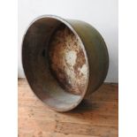 A LARGE GALVANISED METAL CIRCULAR GARDEN TUB, 55 cm deep, 122 cm dia