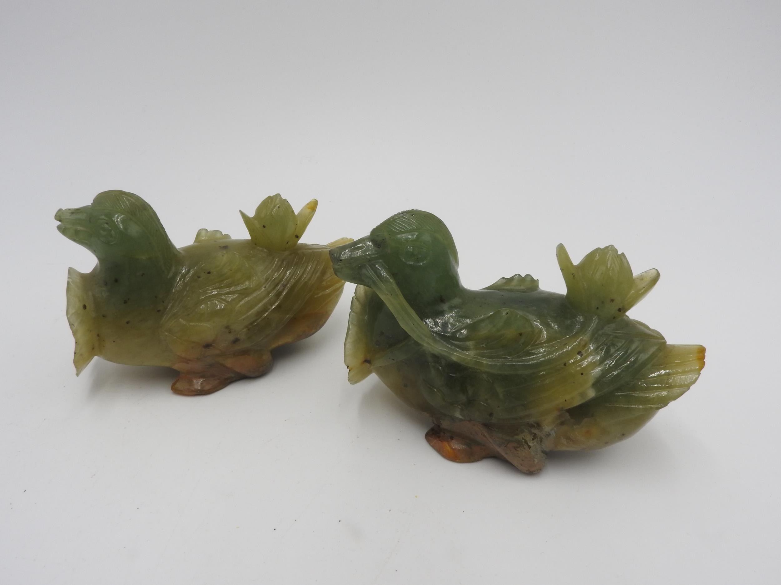 PAIR OF CHINESE CARVED GREEN-HARDSTONE DUCKS 20TH CENTURY 6cm high - Image 2 of 3