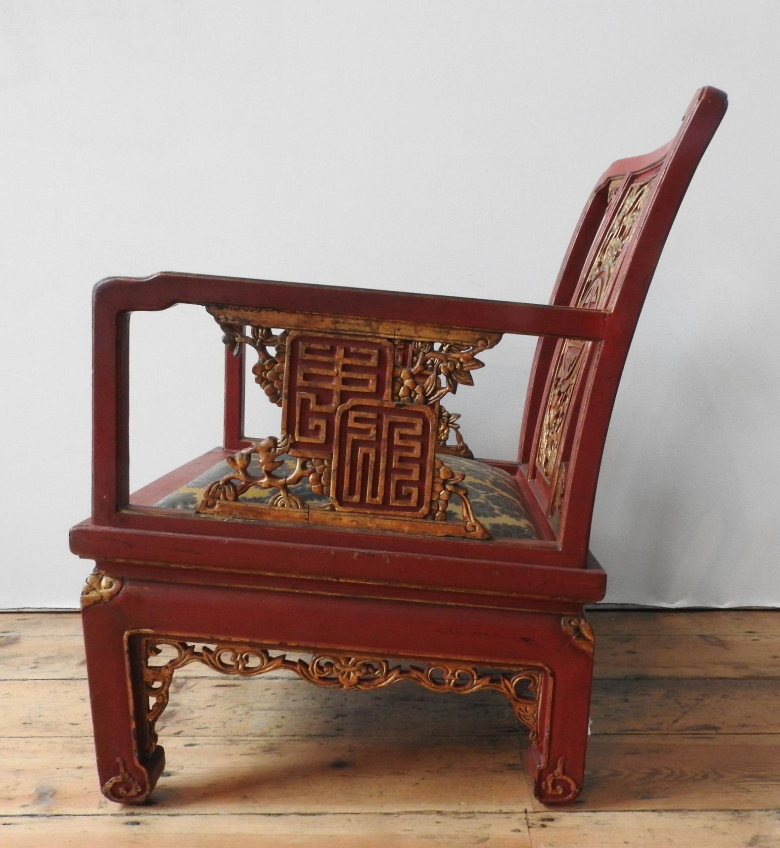 A SET OF SIX CHINESE ARMCHAIRS - Image 2 of 3