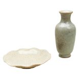 GE-TYPE CRACKLE GLAZE VASE AND A DISH QING DYNASTY, 19TH CENTURY the vase of baluster form, the dish