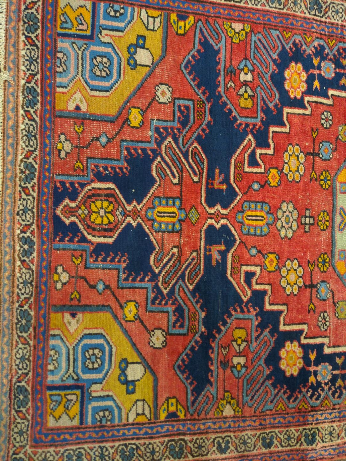 North Caucasus Kuba rug. 2m x 125cm  - Image 2 of 6