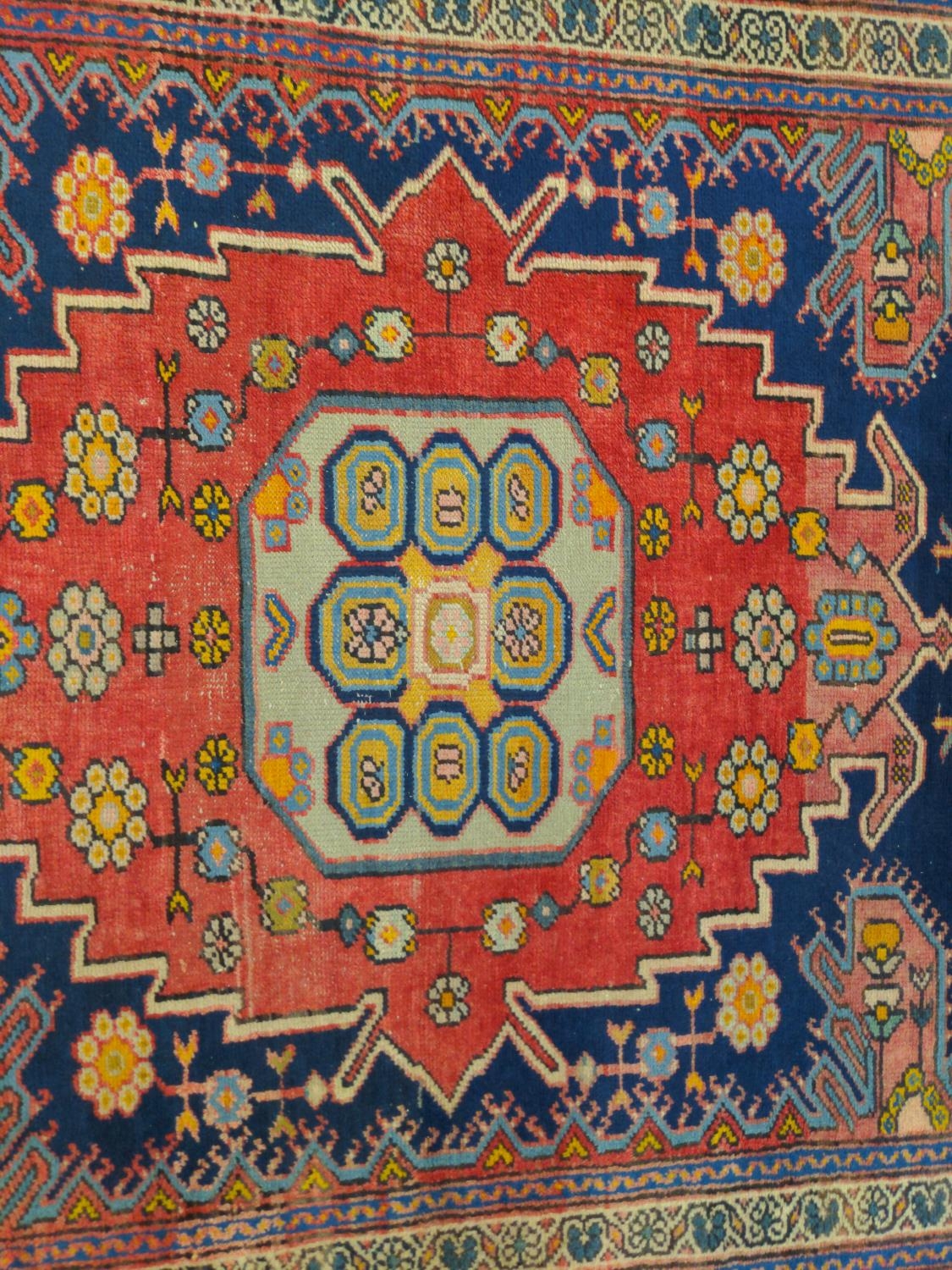 North Caucasus Kuba rug. 2m x 125cm  - Image 3 of 6