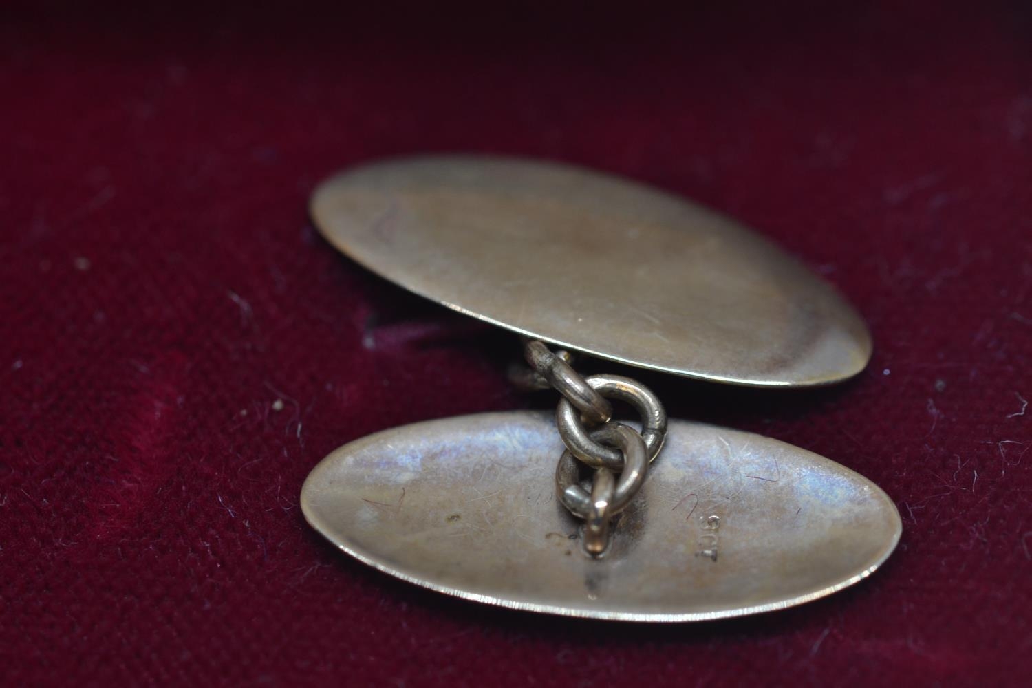 Pair of 9ct gold cufflinks, gross weight 3.27 grams  - Image 3 of 3