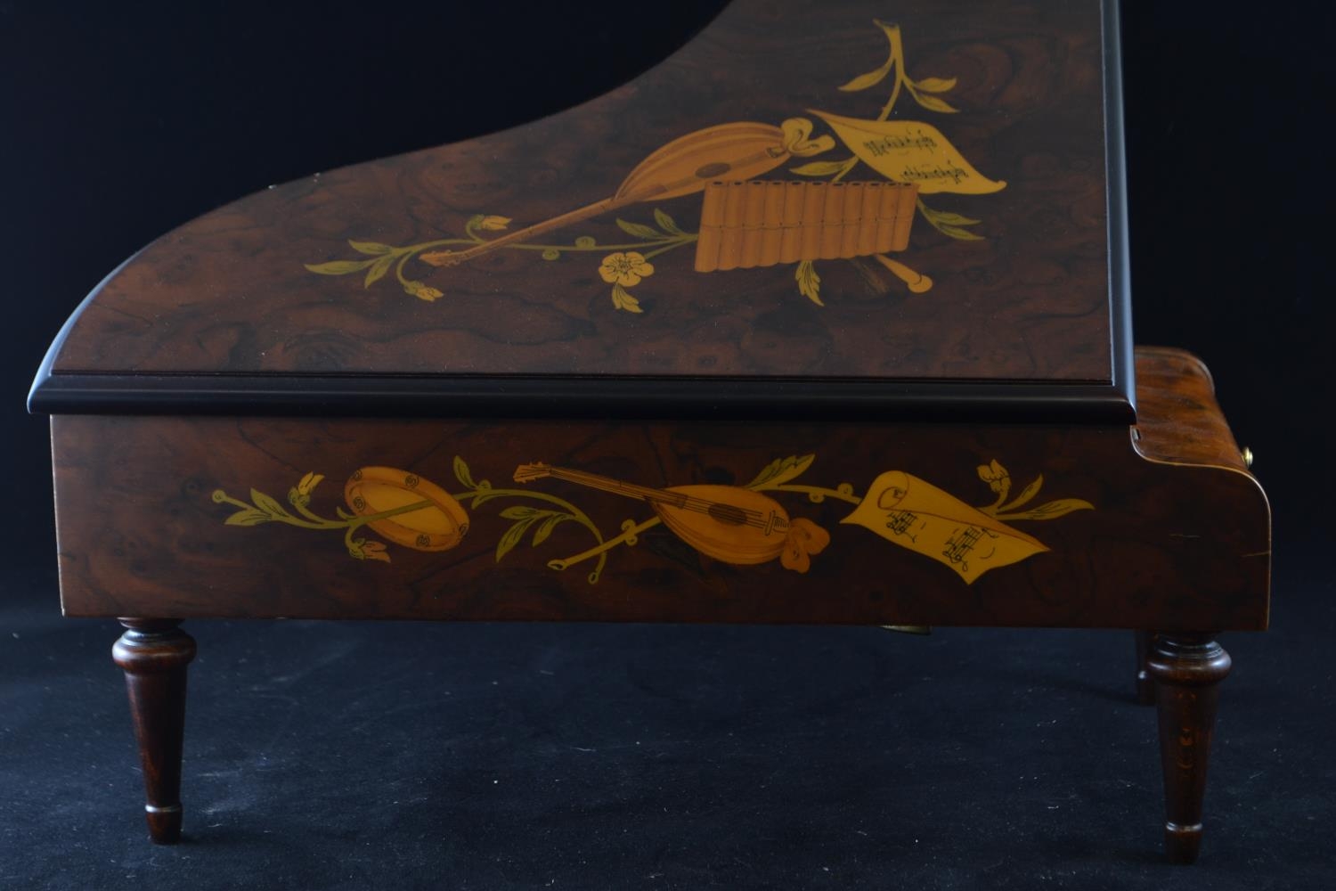 Inlaid wooden Asprey music box grand piano, made in Switzerland, plays 'March of the Toy Soldiers, W - Image 3 of 3
